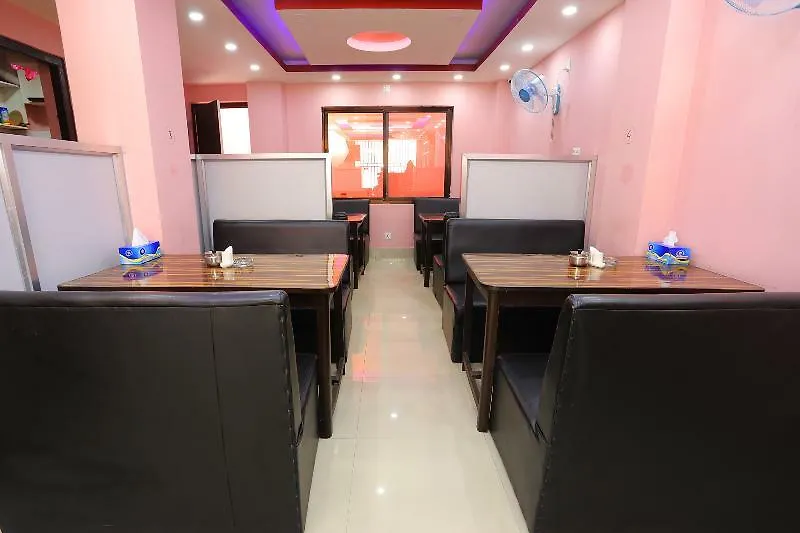 Oyo 137 Hotel Pranisha Inn Kathmandu 2*,  Nepal